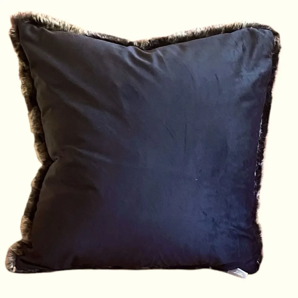 NWOT NEW Aviva Stanoff Black/Brown Faux Fur Luxury Designer Pillow 20
